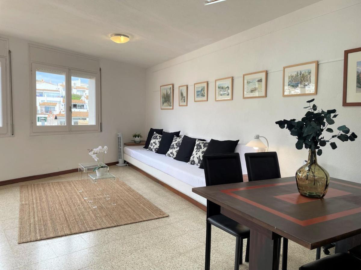 Des Puig - Apartment With Sea Views Кадакес Экстерьер фото